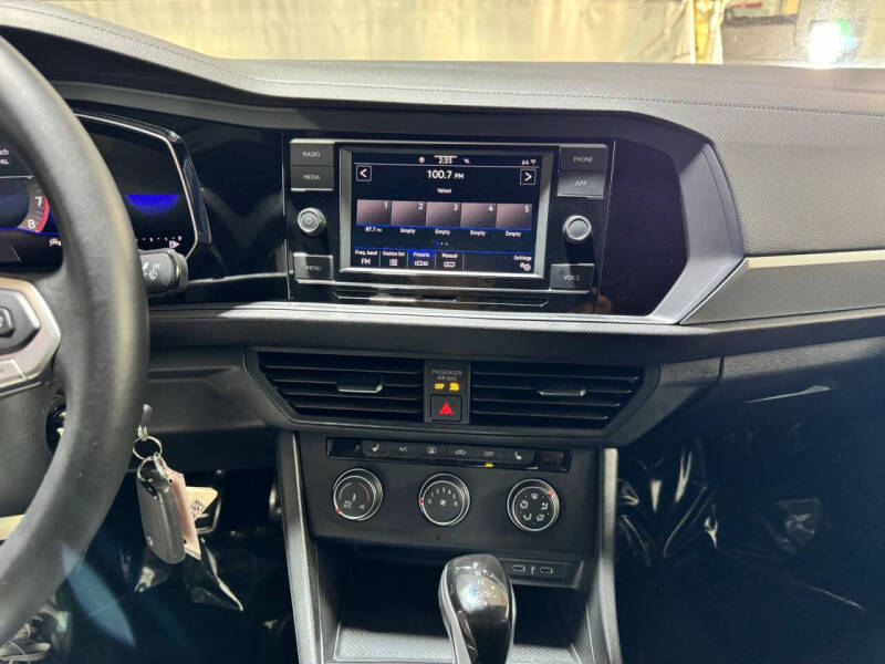 2024 Volkswagen Jetta Sport