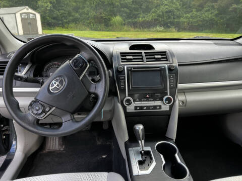 2012 Toyota Camry LE