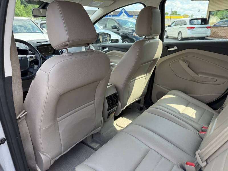 2013 Ford C-MAX Hybrid SEL