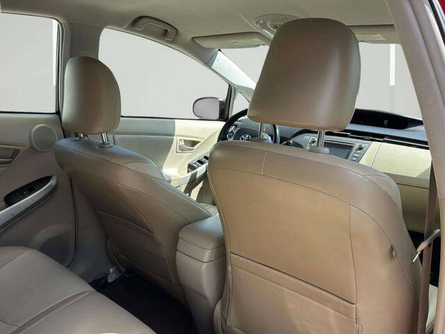 2013 Toyota Prius Four