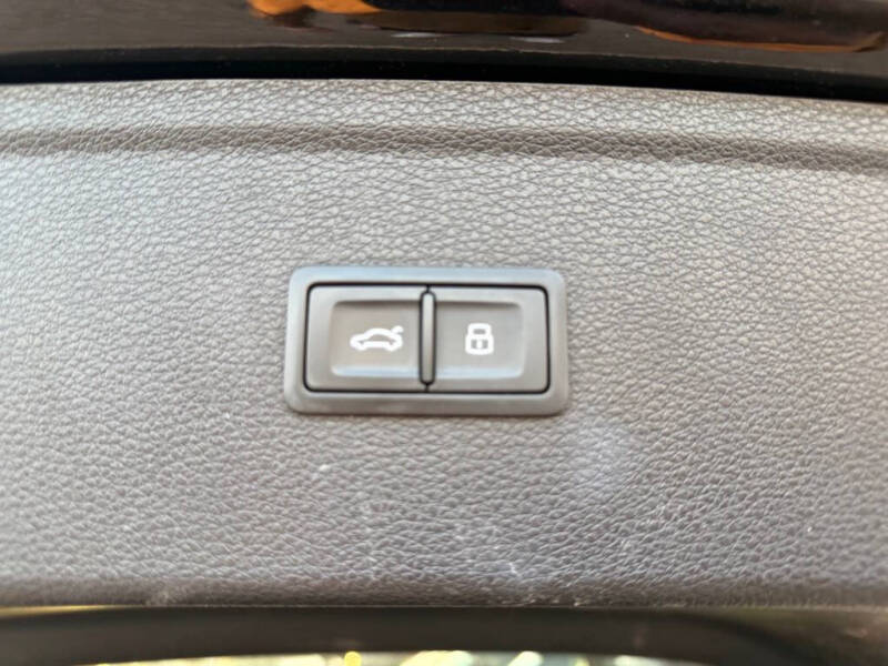 2019 Audi Q5 quattro Premium Plus 45 TFSI