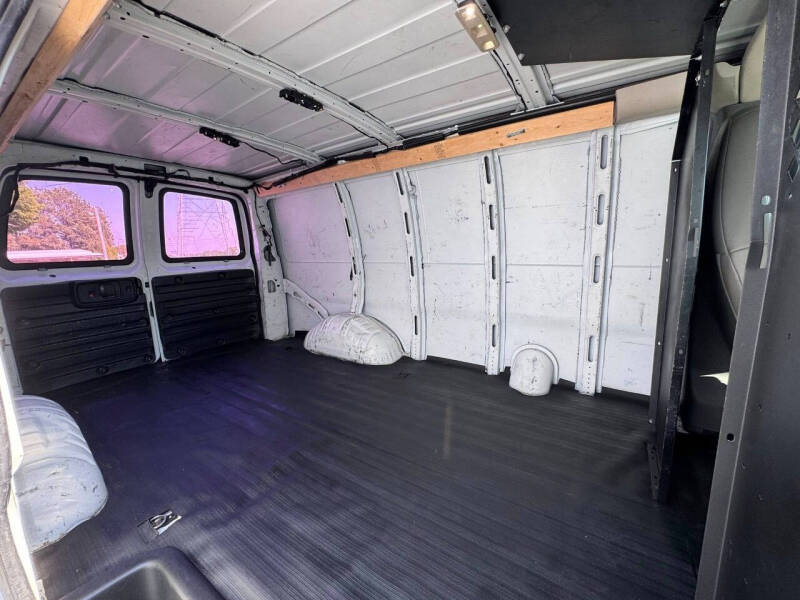 2019 Chevrolet Express 2500