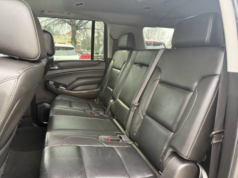 2015 Chevrolet Suburban LT