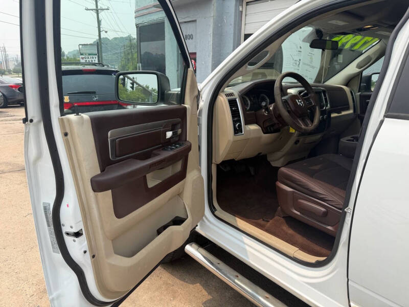 2017 RAM 2500 SLT
