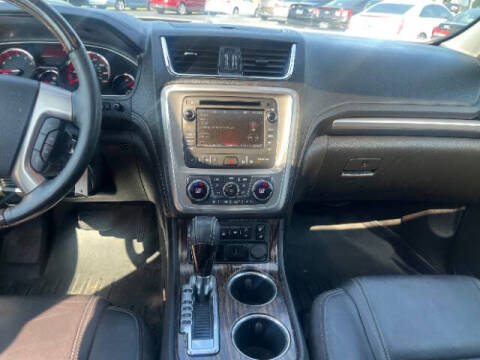 2015 GMC Acadia Denali
