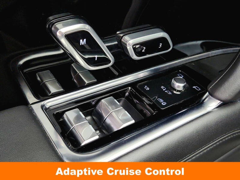 2023 Land Rover Range Rover P400 SE