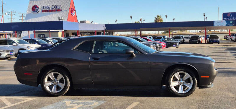 2023 Dodge Challenger SXT