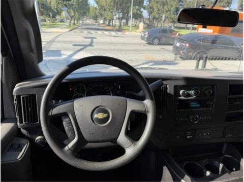 2019 Chevrolet Express 2500