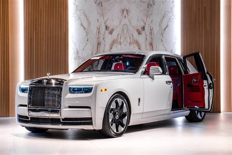 2024 Rolls-Royce Phantom