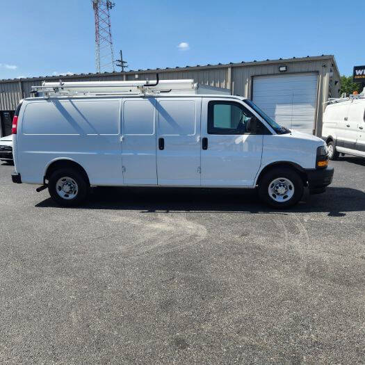 2021 Chevrolet Express 2500