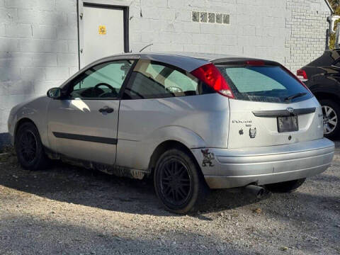 2005 Ford Focus ZX3 SES