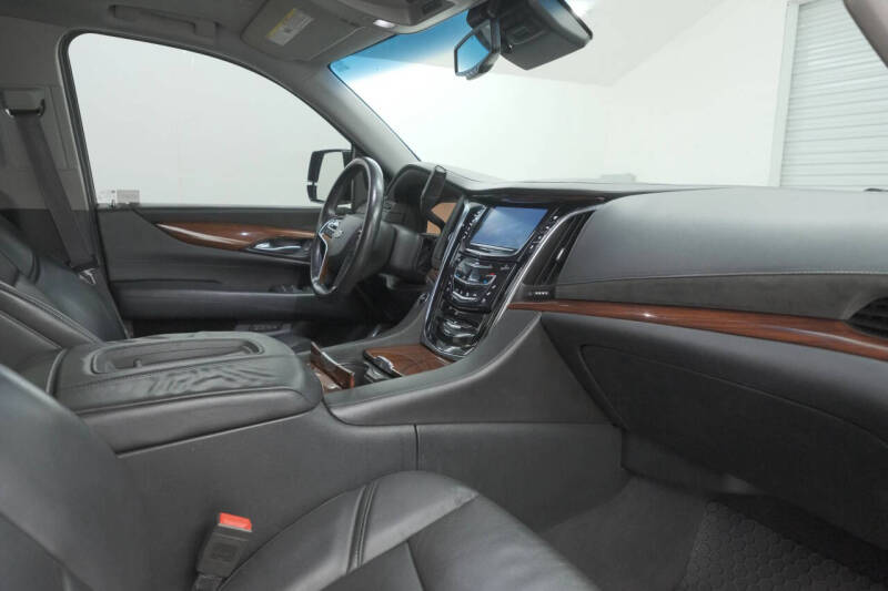 2015 Cadillac Escalade ESV Premium