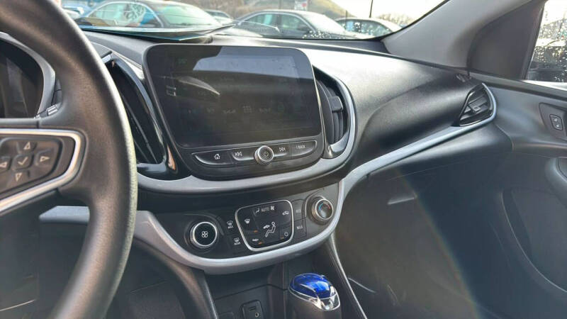 2018 Chevrolet Volt LT