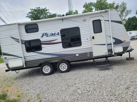 2011 Palomino Puma
