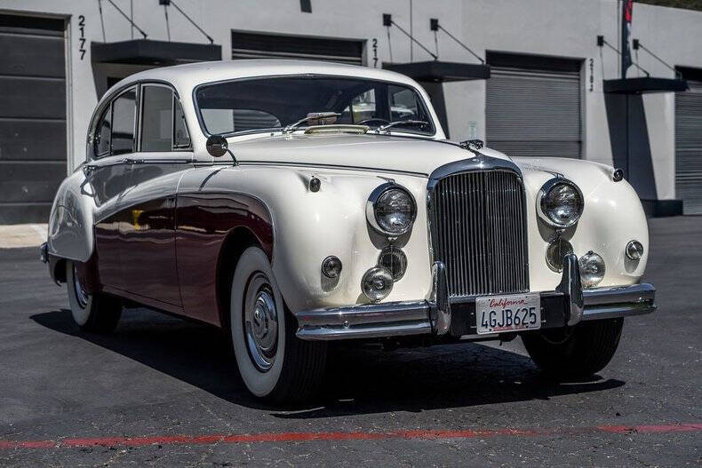 1959 Jaguar Mark IX