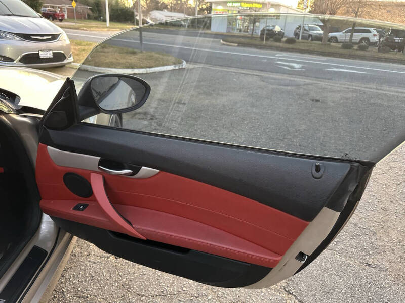 2011 BMW Z4 sDrive30i