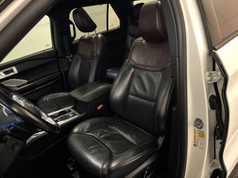 2020 Ford Explorer Platinum