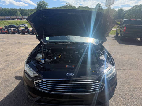2020 Ford Fusion SE