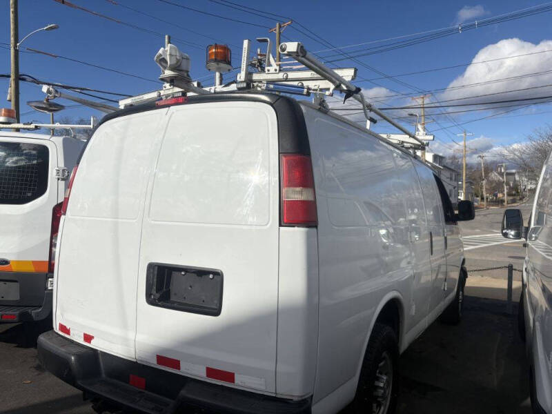 2015 Chevrolet Express 2500