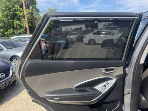 2017 Hyundai Santa Fe SE Ultimate