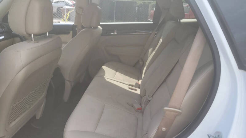 2012 Kia Sorento LX