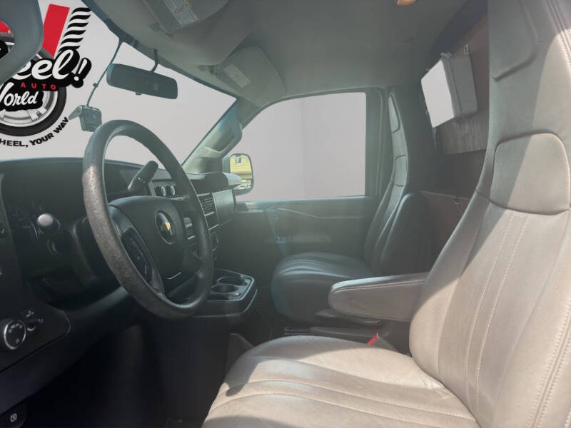 2019 Chevrolet Express 2500
