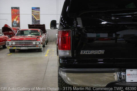 2005 Ford Excursion XLT