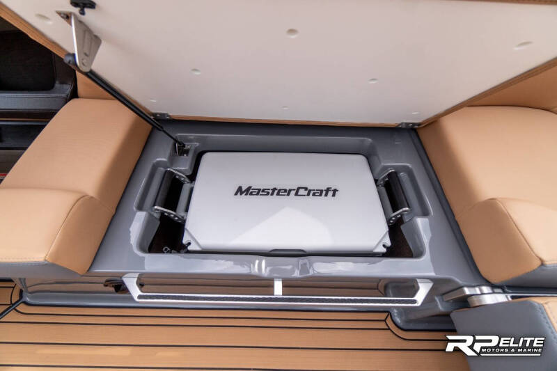 2025 MasterCraft X22