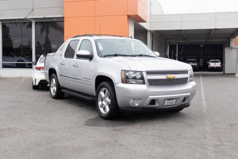 2013 Chevrolet Avalanche LTZ Black Diamond