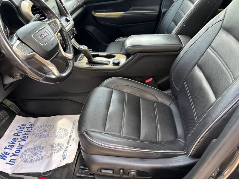 2019 GMC Acadia Denali