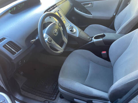 2014 Toyota Prius Two