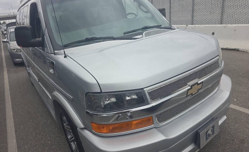 2016 Chevrolet Express 2500