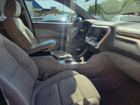 2018 GMC Acadia SLE-2