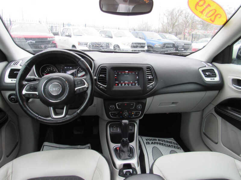 2019 Jeep Compass Latitude