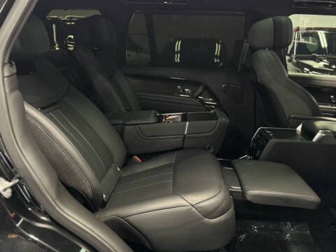 2023 Land Rover Range Rover P530 SV LWB