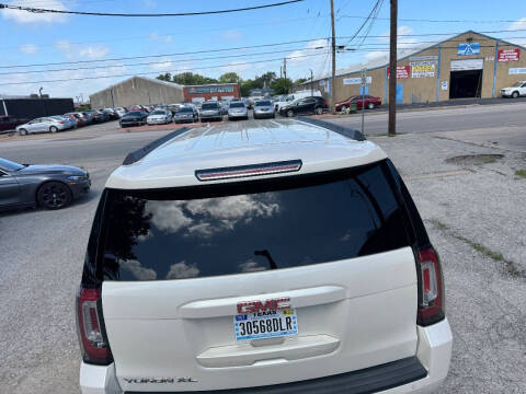 2015 GMC Yukon XL SLT