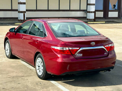 2017 Toyota Camry LE