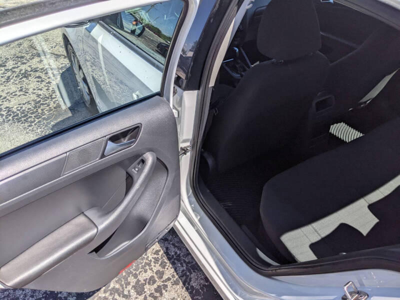 2015 Volkswagen Jetta S