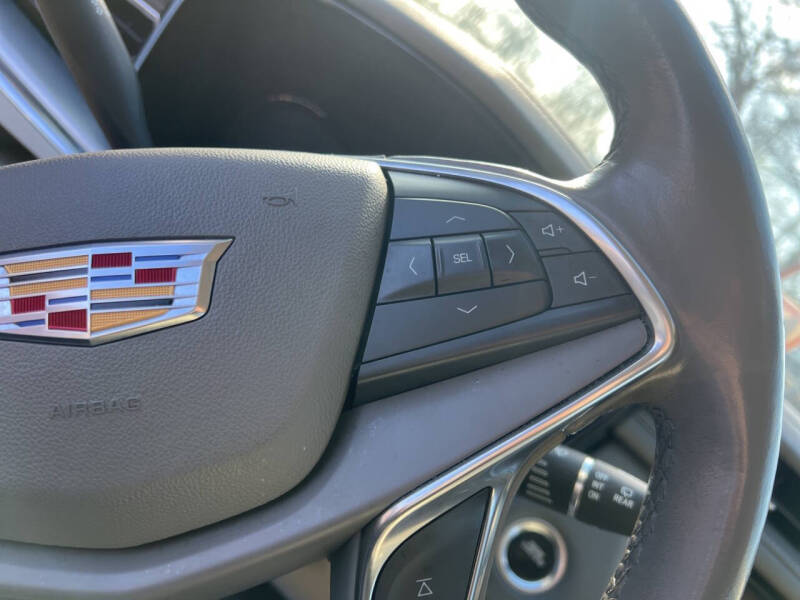 2019 Cadillac XT5 Luxury