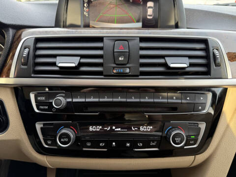 2017 BMW 3 Series 320i