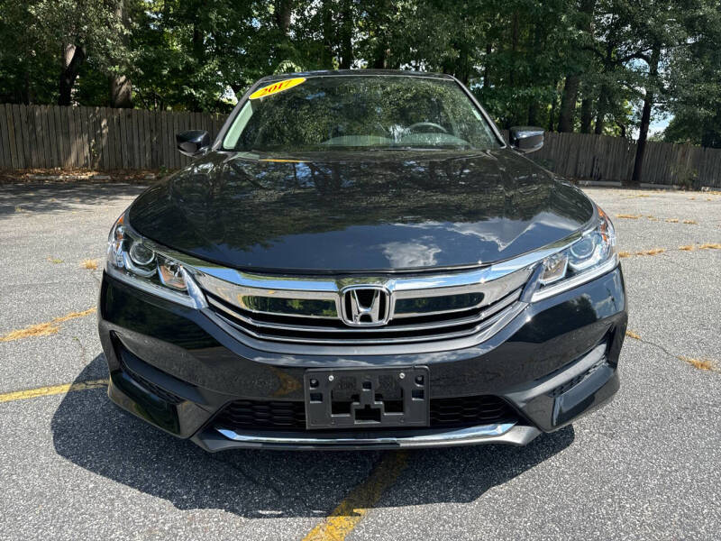 2017 Honda Accord LX photo 8