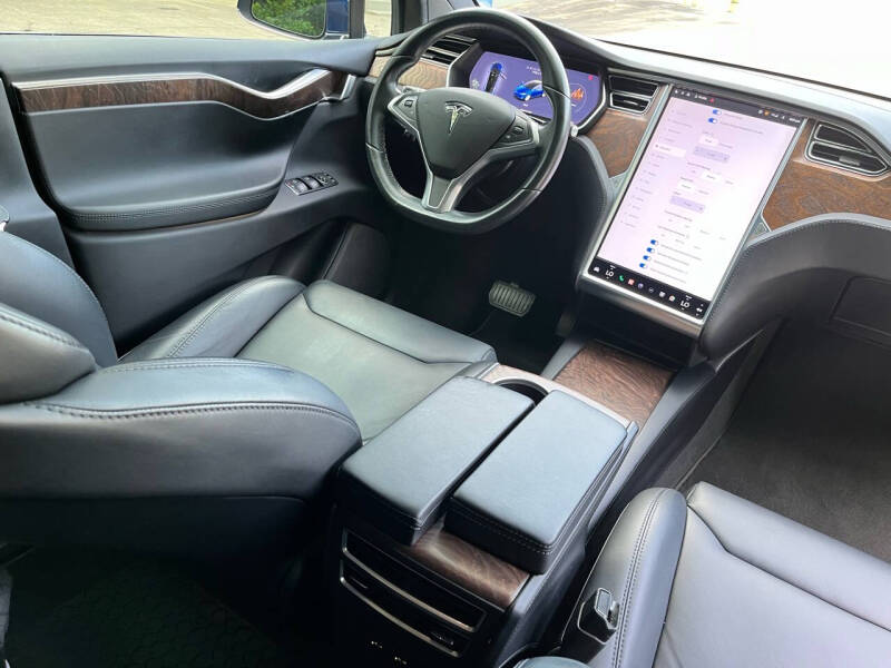 2018 Tesla Model X 75D