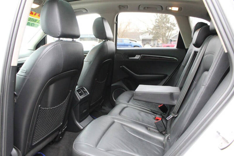 2012 Audi Q5 2.0T quattro Premium Plus