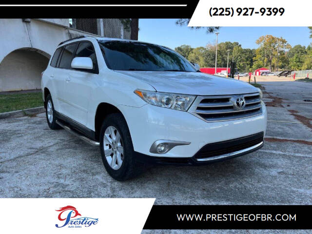 2012 Toyota Highlander Base's photo