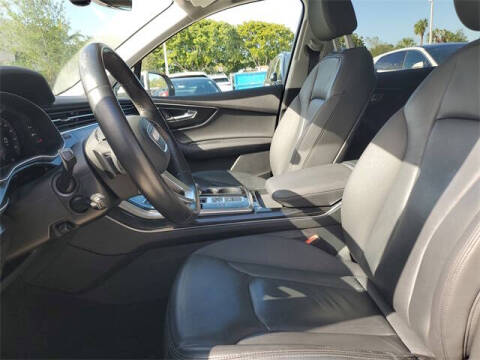 2020 Audi Q7 quattro Premium Plus 55 TFSI