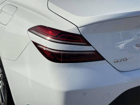 2026 Genesis G70 2.5T Prestige