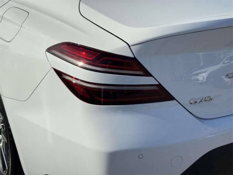 2026 Genesis G70 2.5T Prestige