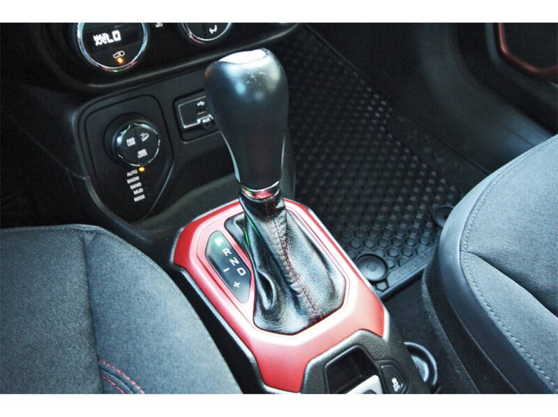 2016 Jeep Renegade Trailhawk