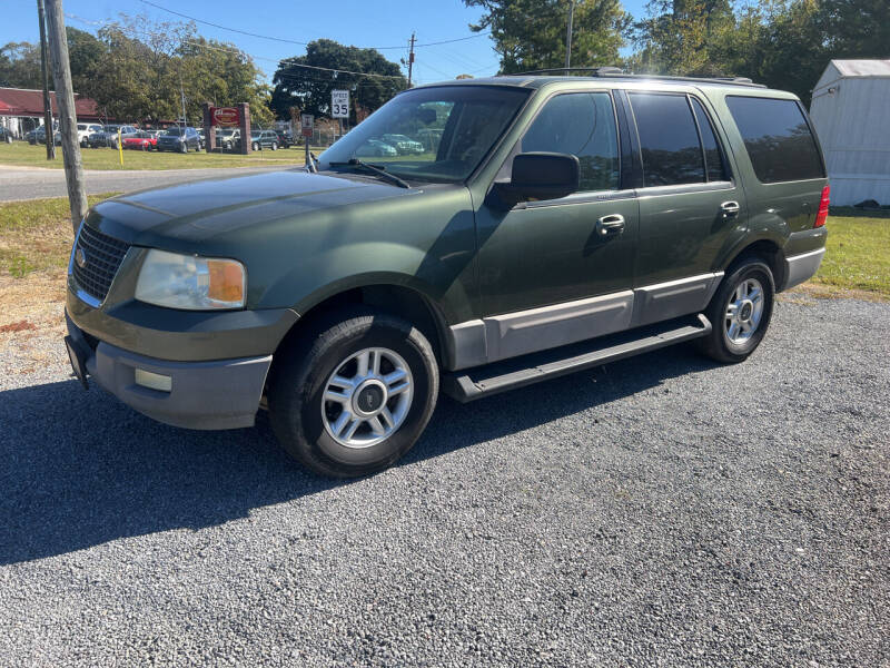 2003 Ford Expedition for sale at Baileys Truck and Auto Sales in Effingham SC