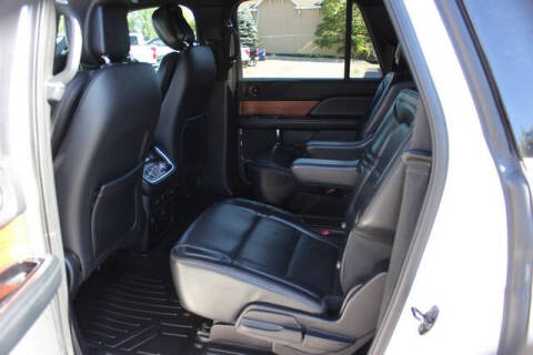 2019 Lincoln Navigator L Select